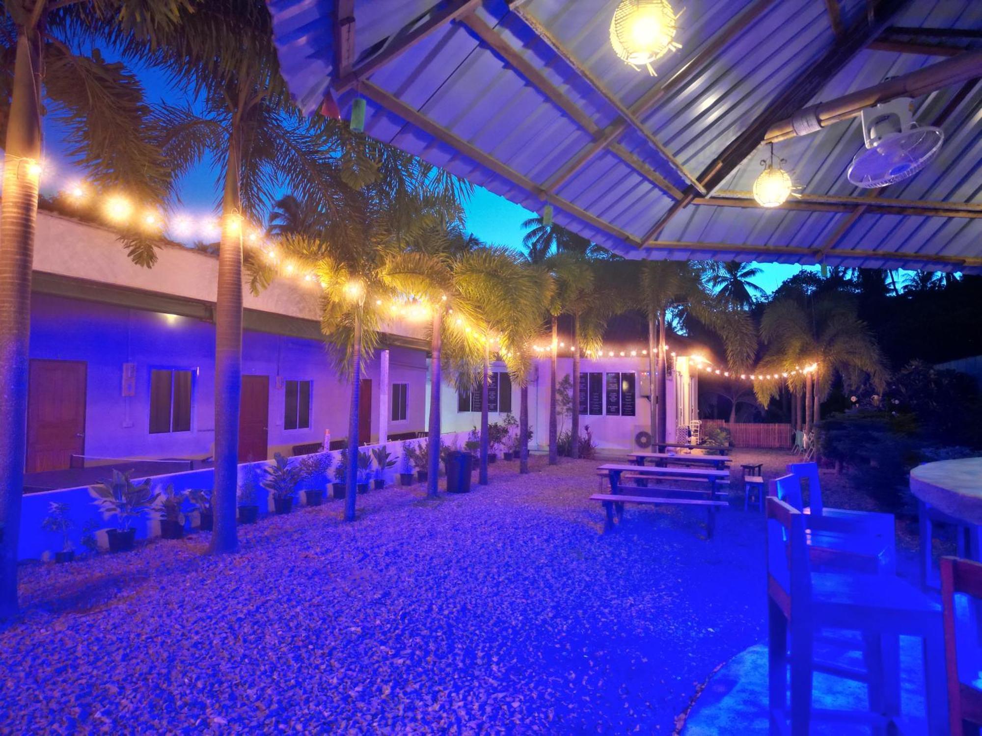 קו טאו Escape Divers - Jungle Hostel And Dive Centre מראה חיצוני תמונה