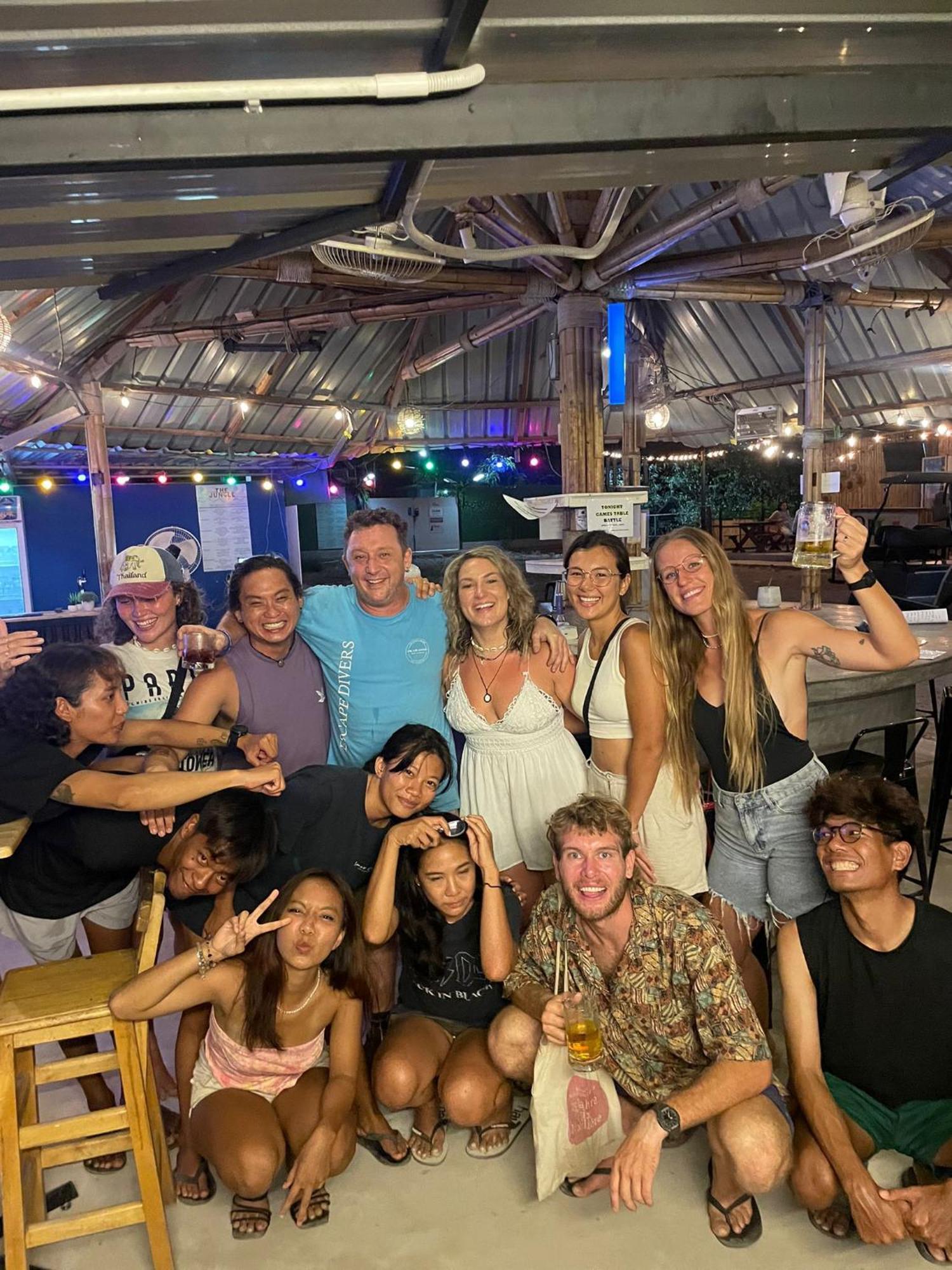 קו טאו Escape Divers - Jungle Hostel And Dive Centre מראה חיצוני תמונה